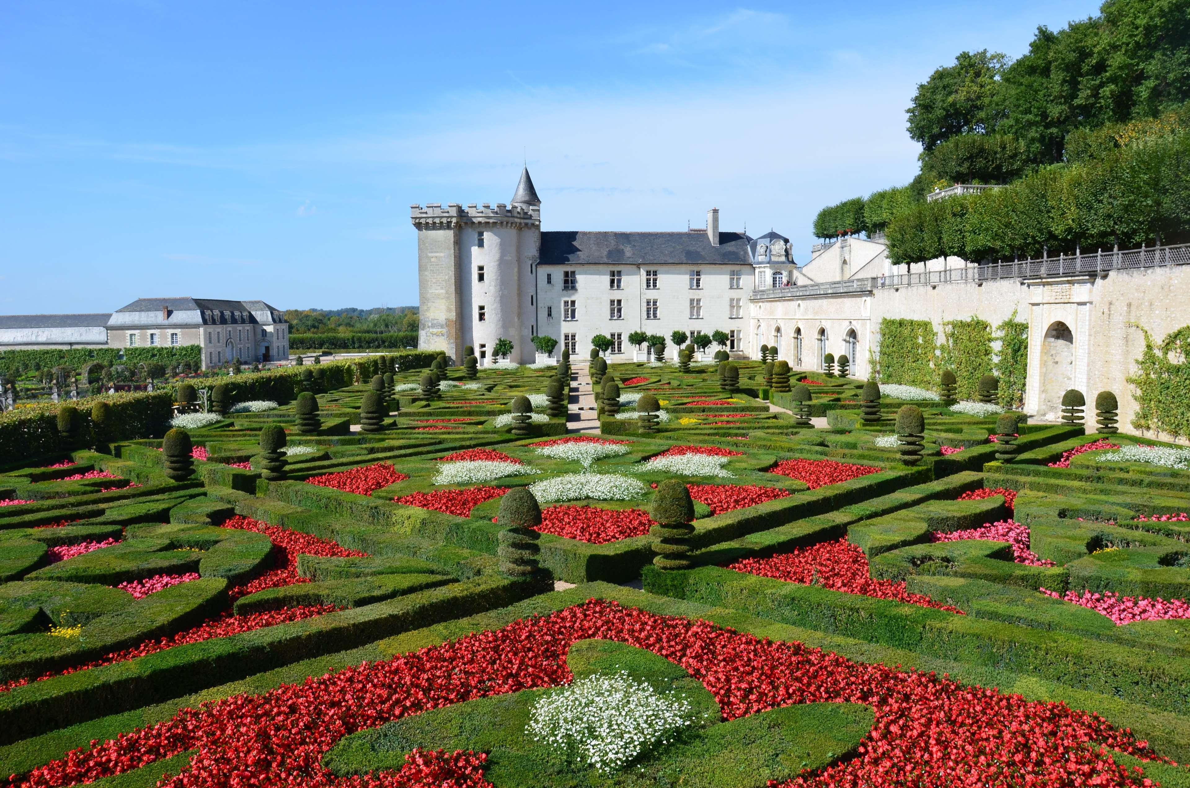 Kyriad Tours Sud - Chambray Les Tours Exterior foto